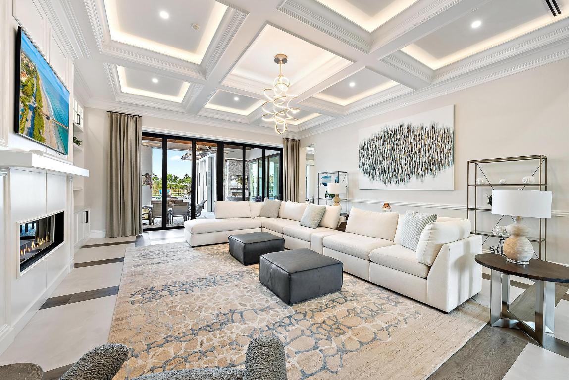 SABAL CREEK - Residential