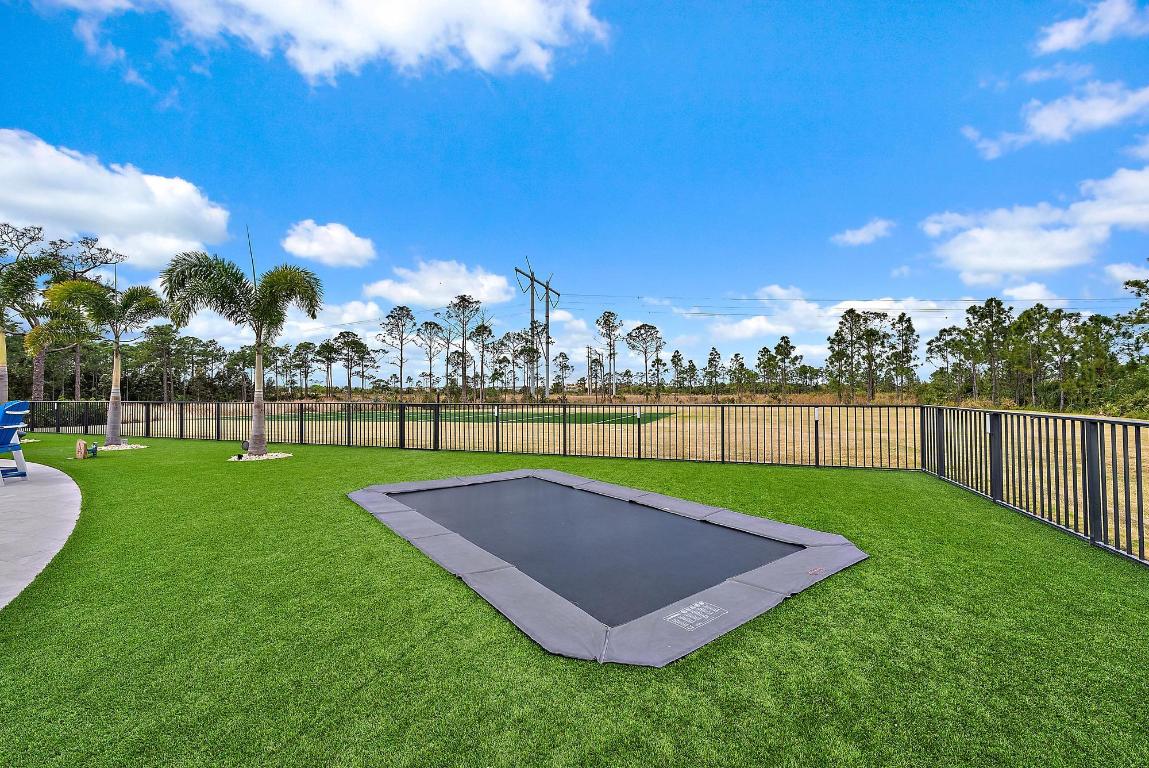 SABAL CREEK - Residential