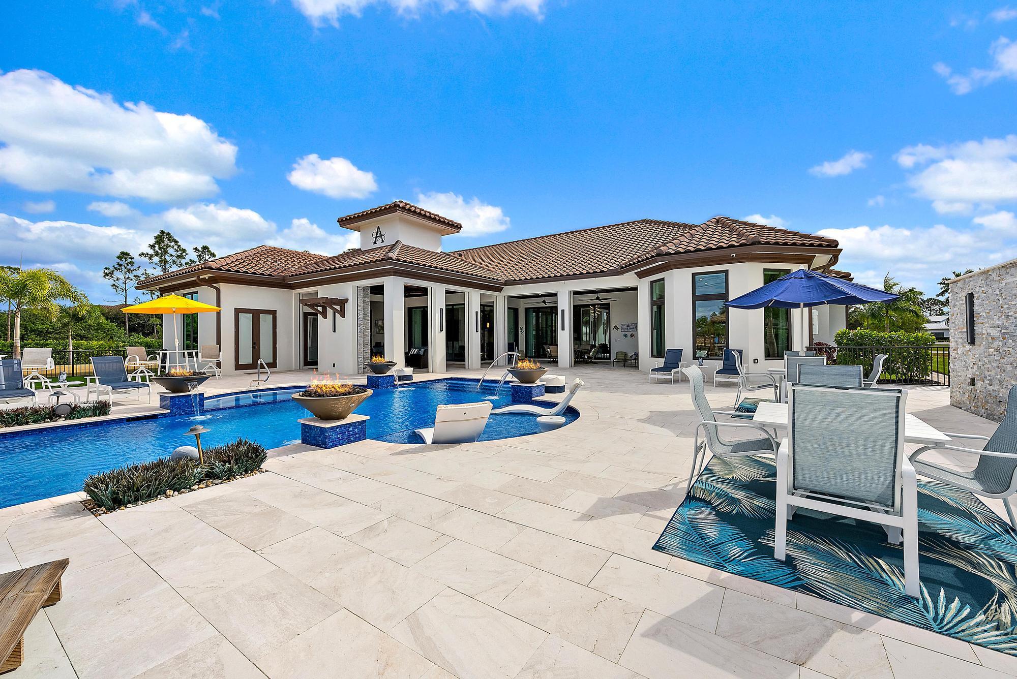 SABAL CREEK - Residential