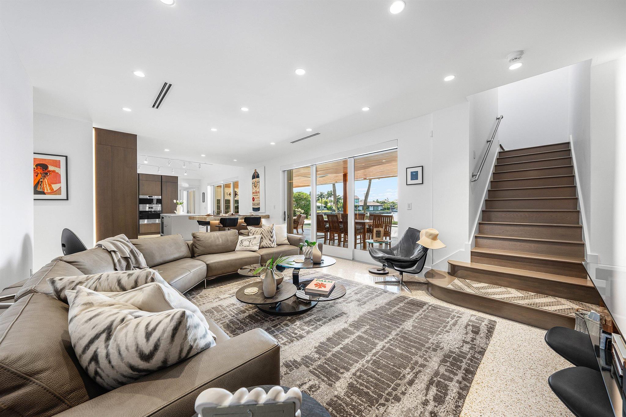 POINT MANALAPAN 1 - Residential