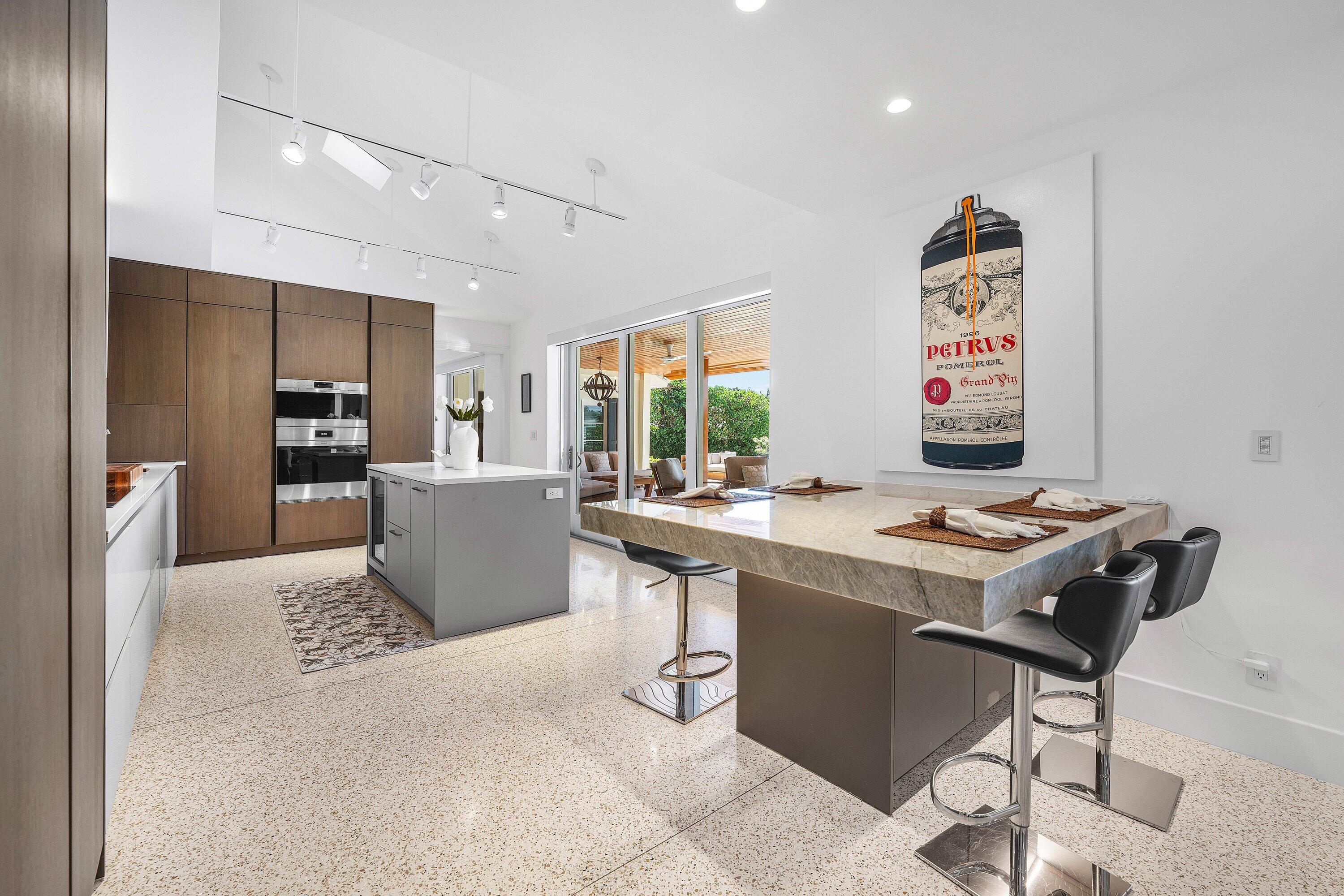 POINT MANALAPAN 1 - Residential