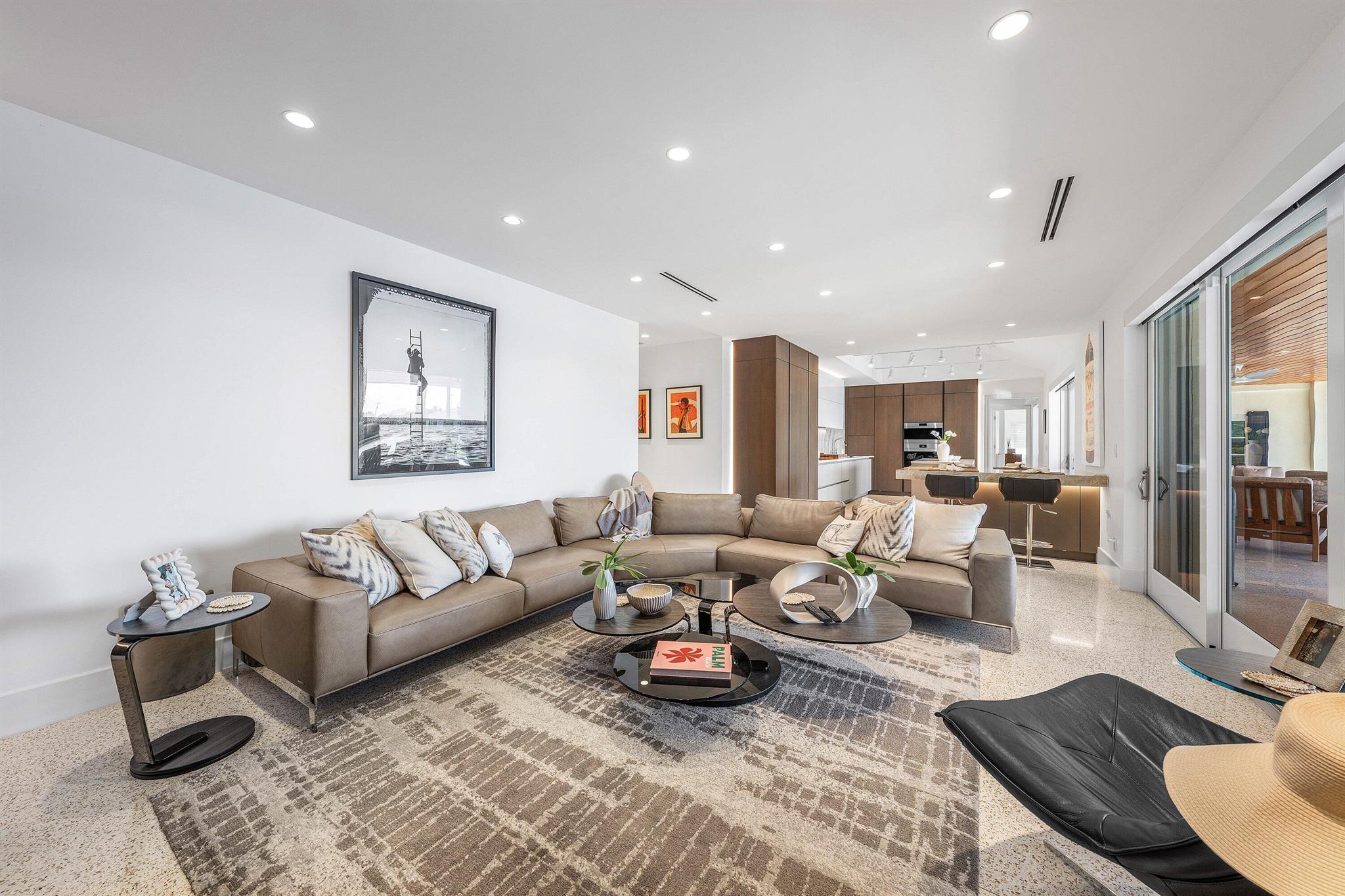 POINT MANALAPAN 1 - Residential