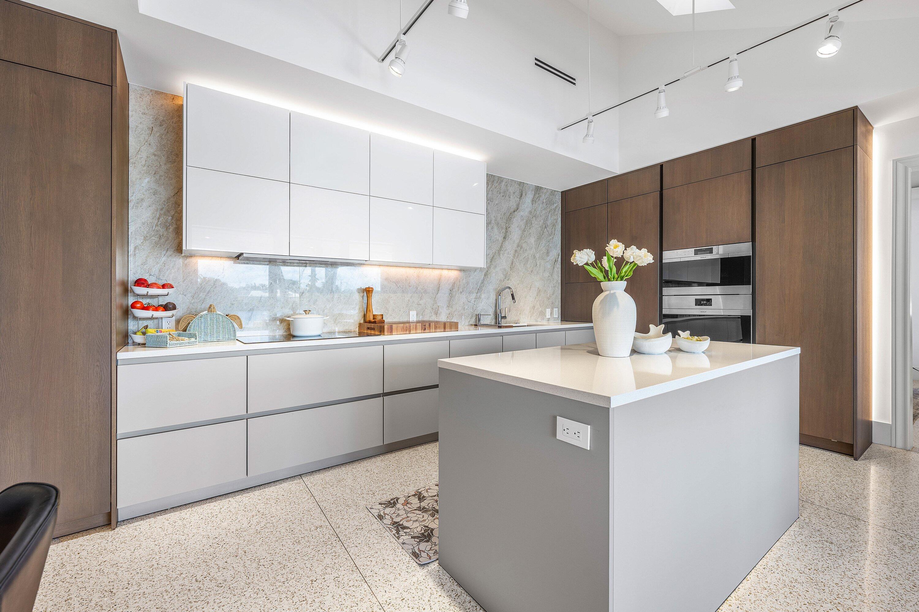 POINT MANALAPAN 1 - Residential