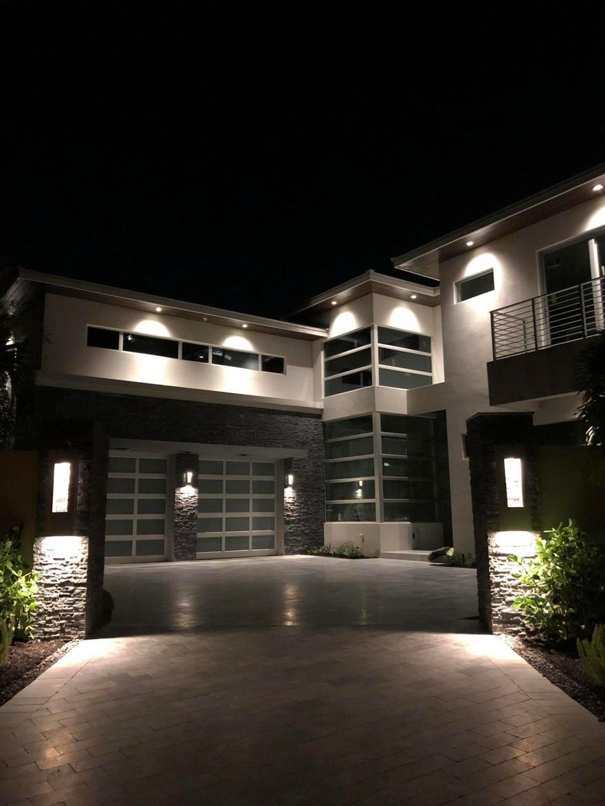 Brand new direct intracoastal construction, BEST VALUE in all of east Fort Lauderdale, consisting of modern details and finishes throughout. With a contemporary design, this one of a kind residence features direct intracoastal exposure throughout its floor to ceiling sliding glass doors and windows. Comprising of 5,249 living square feet, five bedrooms, seven bathrooms, this residence provides an atmosphere for comfort and entertainment. The outdoor living space features a private infinity edge pool, an outdoor kitchen, dining and entertainment areas. The open concept floor plan has the master suite facing the intracoastal as well as the living room, kitchen and guest rooms. C/O January 2018.