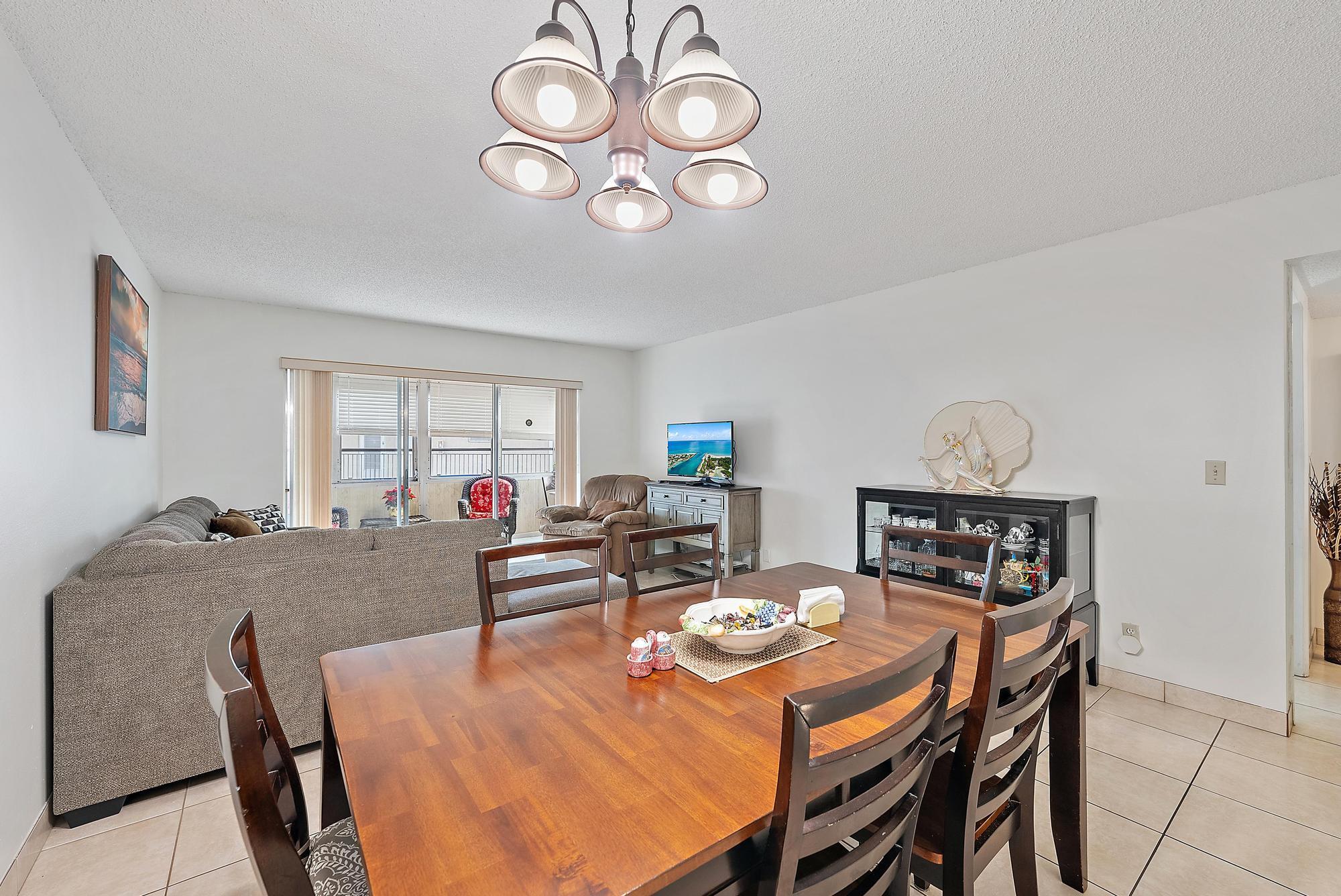 715 Lori Drive 311