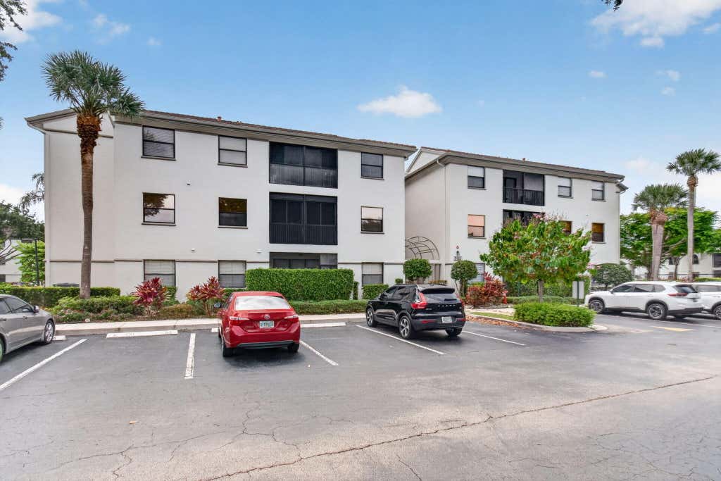 Photo of 5133 Brisata Circle #B, Boynton Beach, FL 33437 (MLS # B26045718)