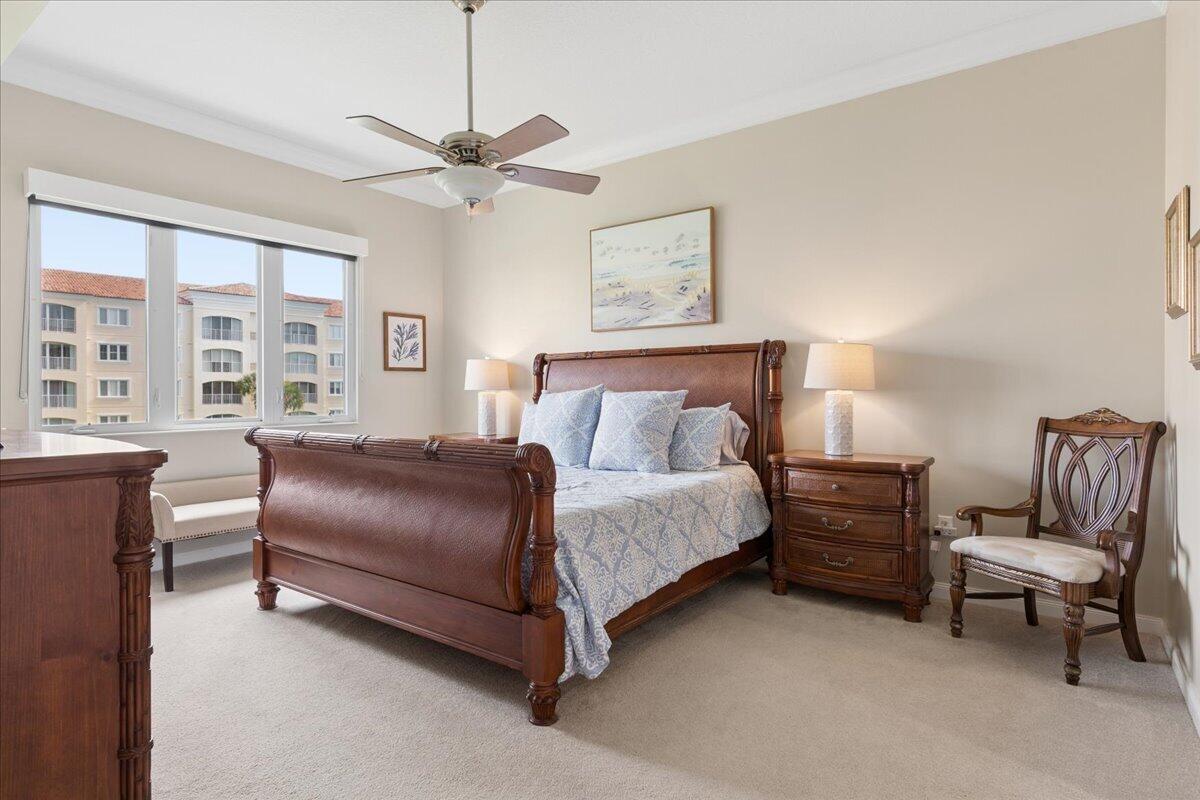 HARBOUR ISLE AT HUTCHINSON ISLAND WEST - Residential