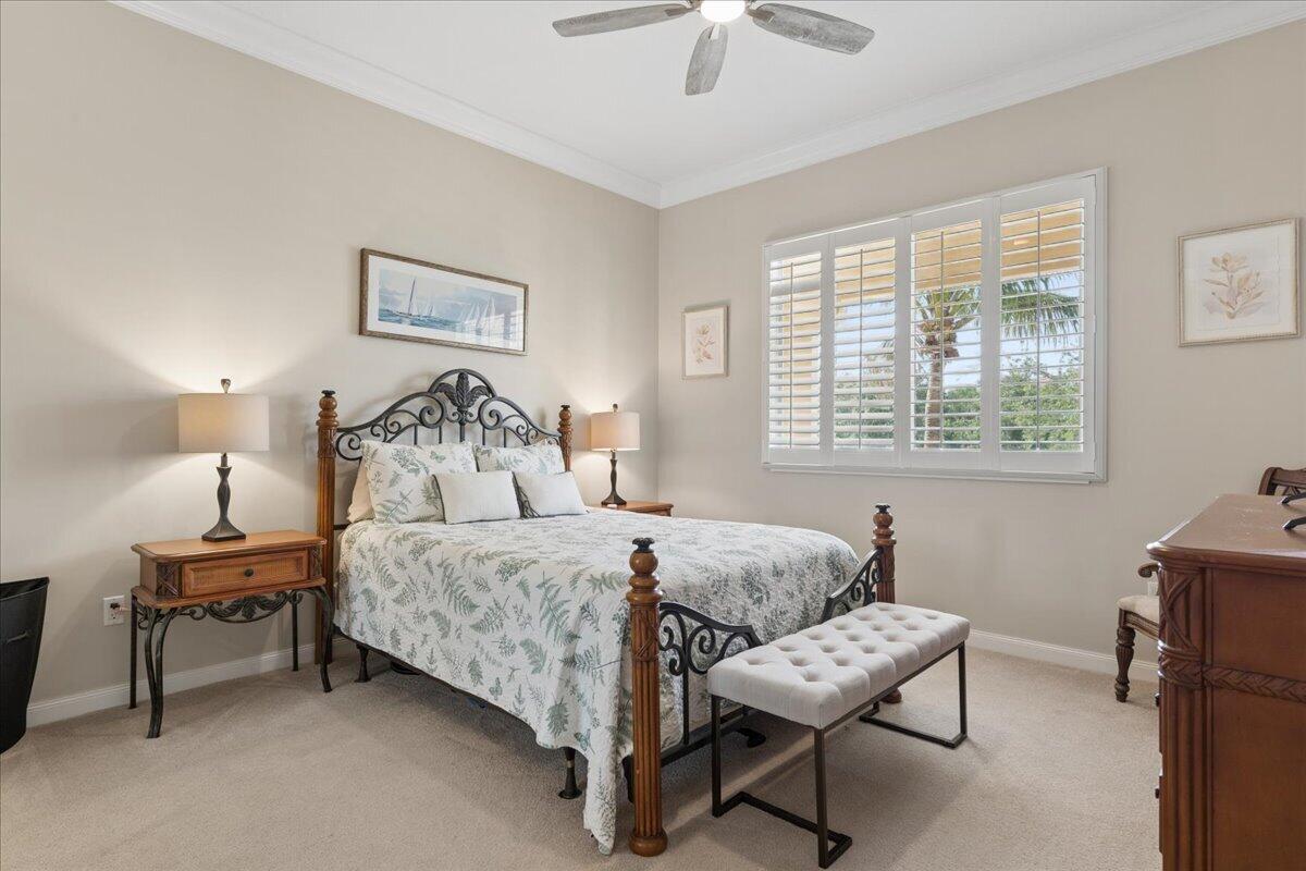 HARBOUR ISLE AT HUTCHINSON ISLAND WEST - Residential