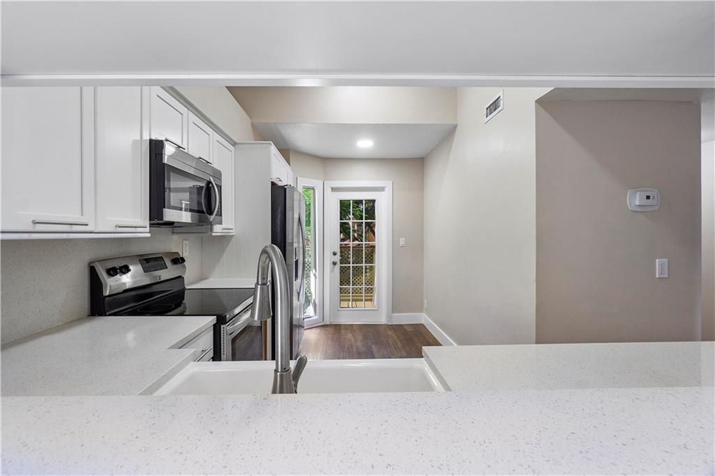 FAIRFIELD CARRIAGE HOUSES - Residential