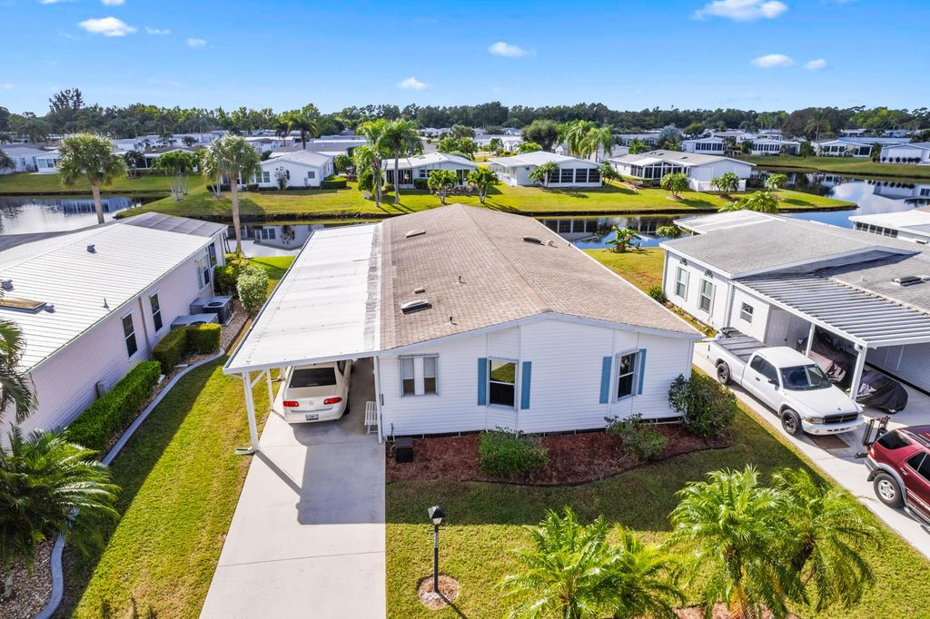 Photo of 3329 Ironwood Avenue, Port Saint Lucie, FL 34952 (MLS # R10935443)