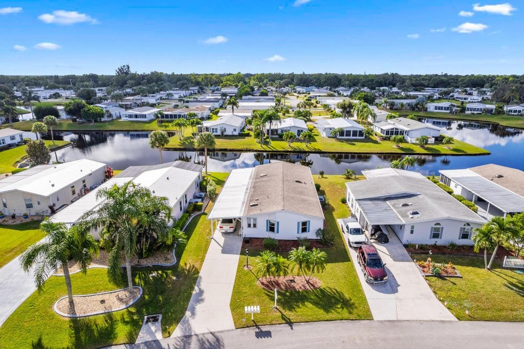 Photo of 3329 Ironwood Avenue, Port Saint Lucie, FL 34952 (MLS # R10935443)