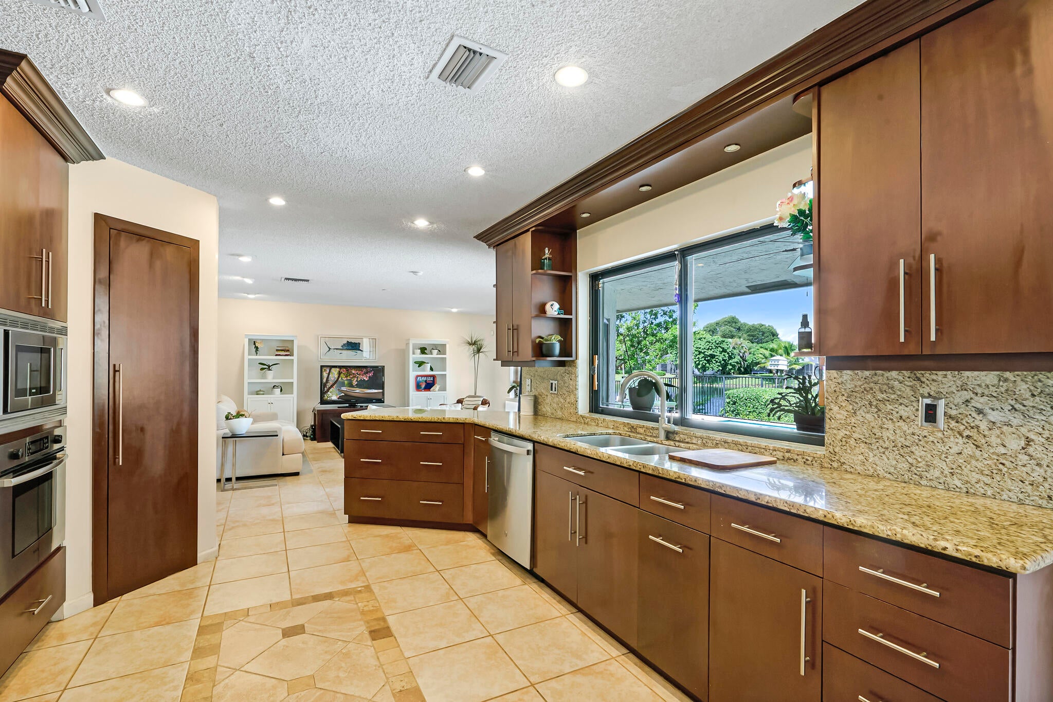 9681 NW 10TH Court