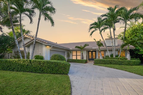 Tiny photo for 9681 NW 10TH Court, Plantation, FL 33322 (MLS # B26088606)