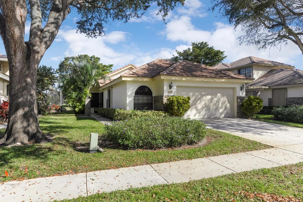 Photo of 4425 Sherwood Forest Drive, Delray Beach, FL 33445 (MLS # R10706871)