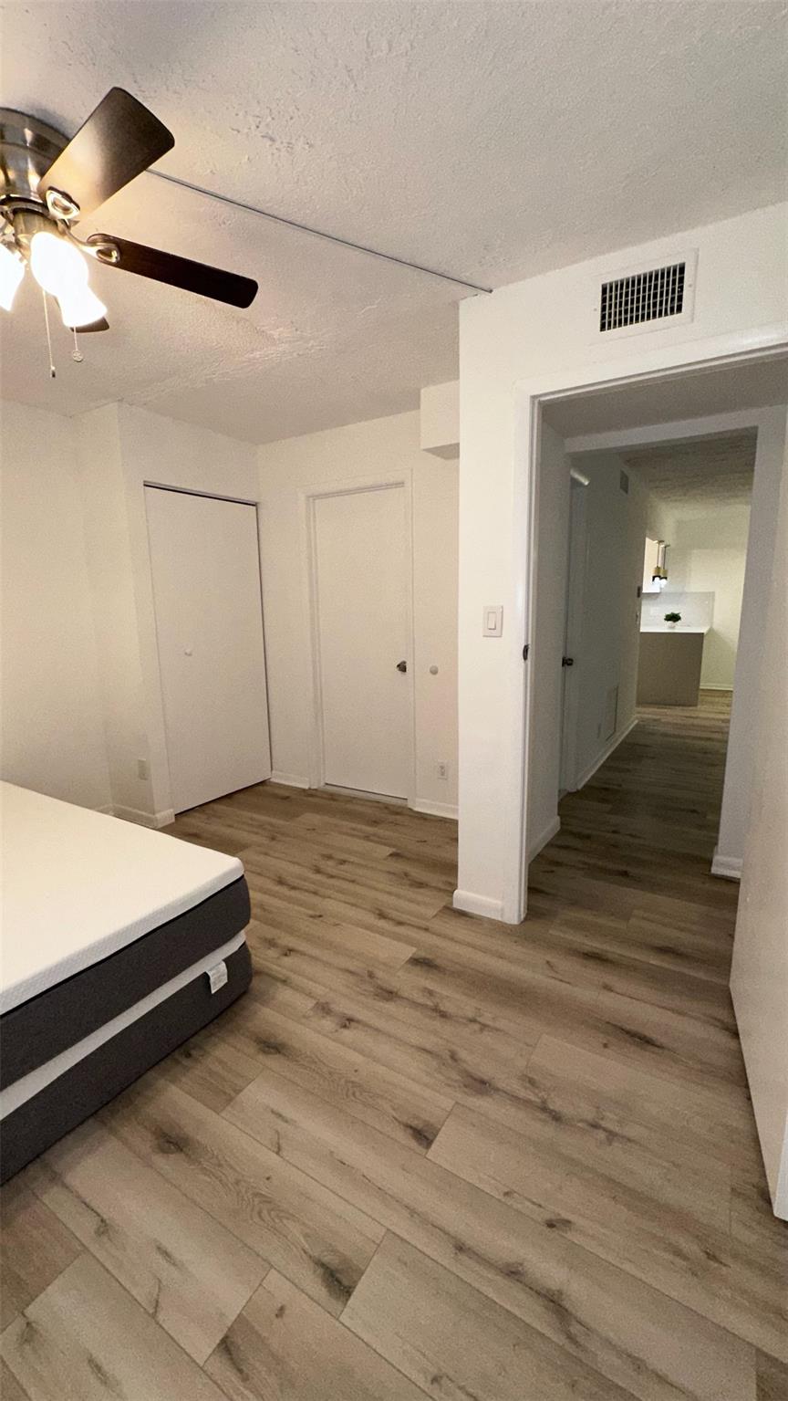 Pine Ridge Condo 04 - Residential Lease