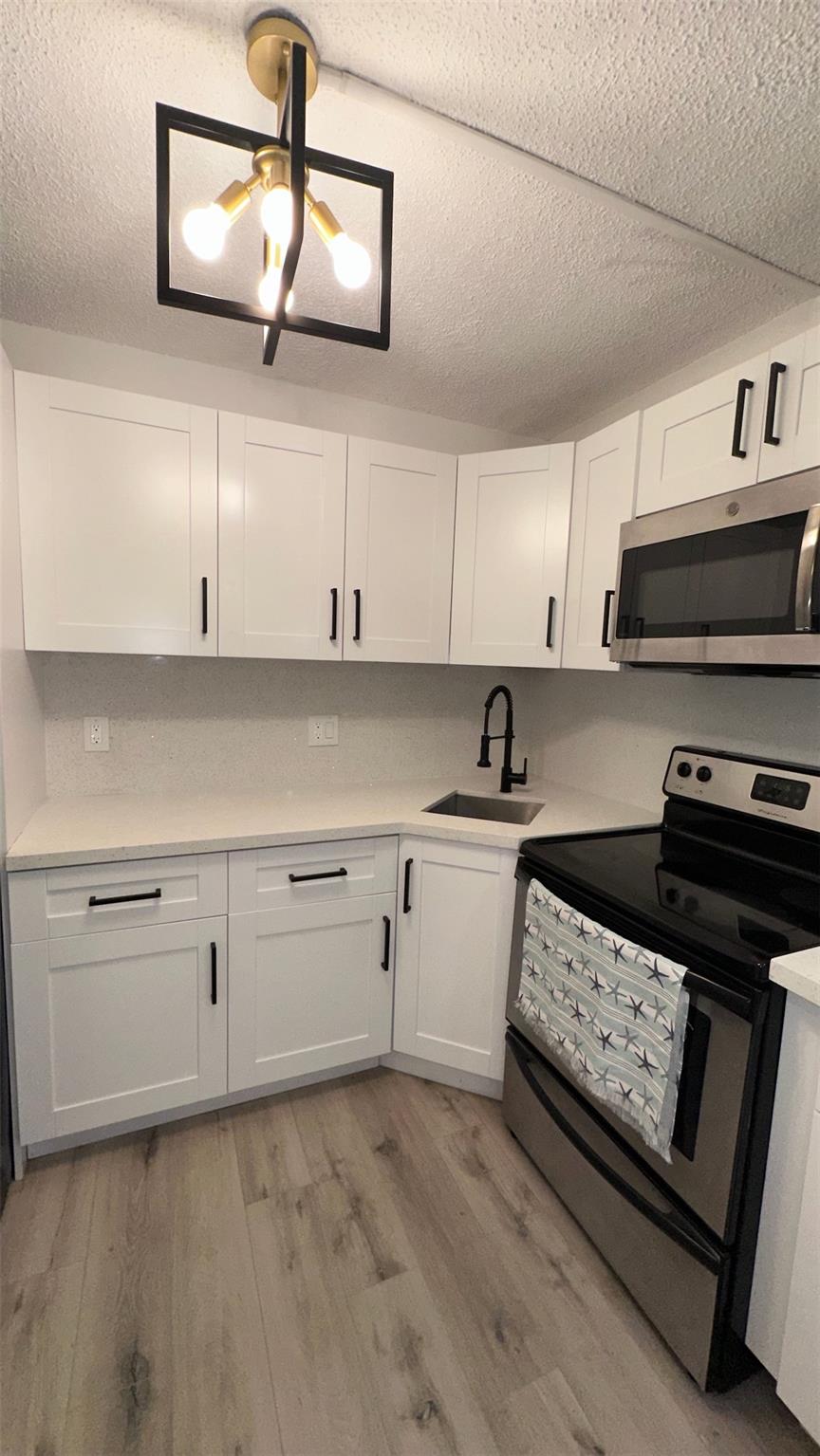 Pine Ridge Condo 04 - Residential Lease