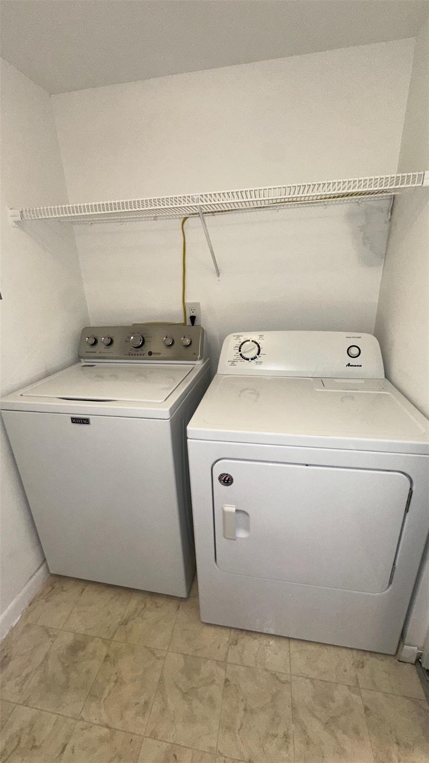 Pine Ridge Condo 04 - Residential Lease
