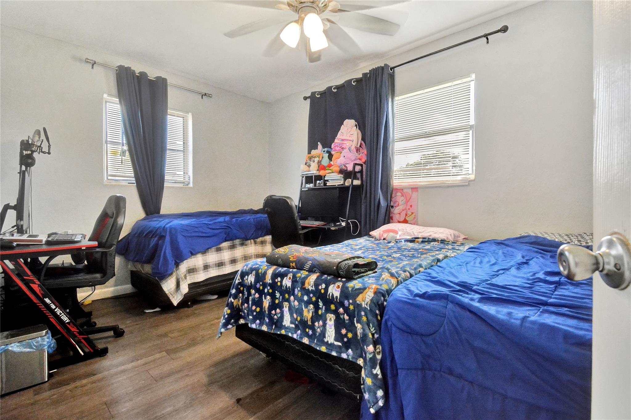 Welwyn Park 35-16 B - Residential