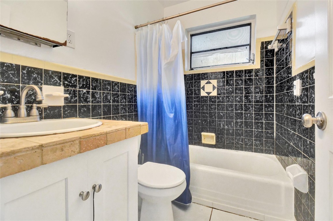 Welwyn Park 35-16 B - Residential