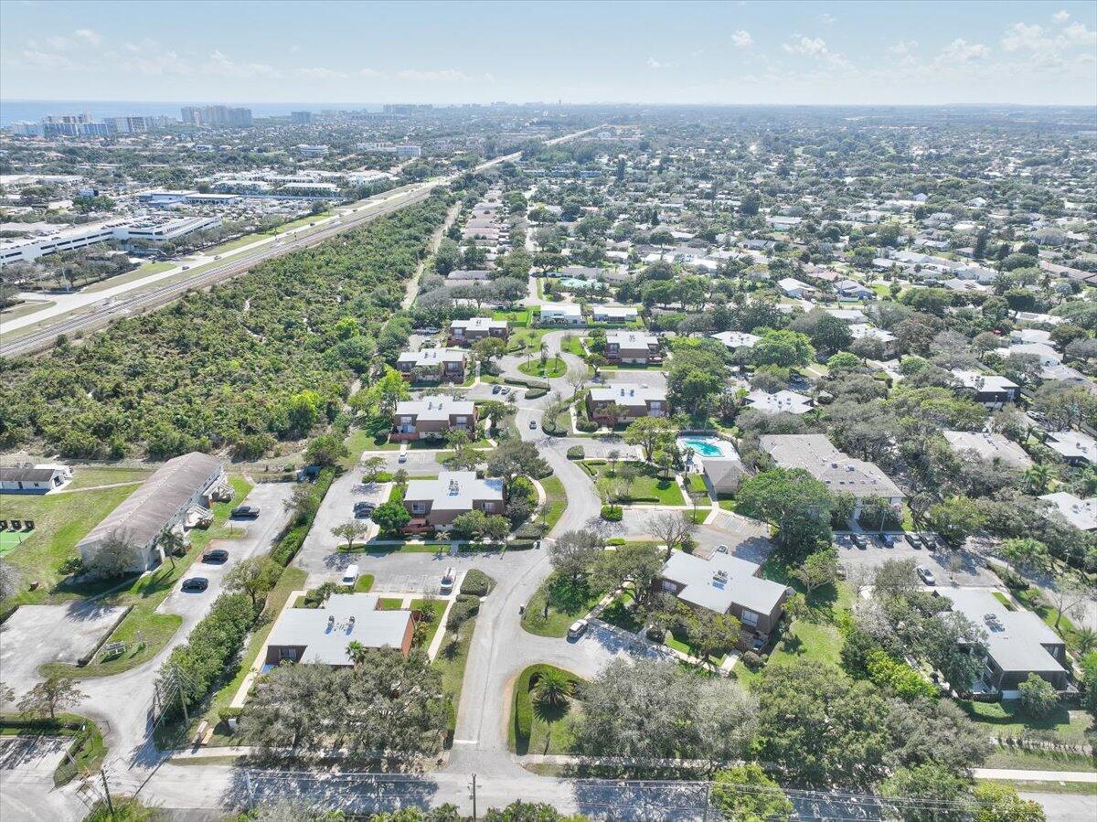 2645 Albatross Road N 4-D