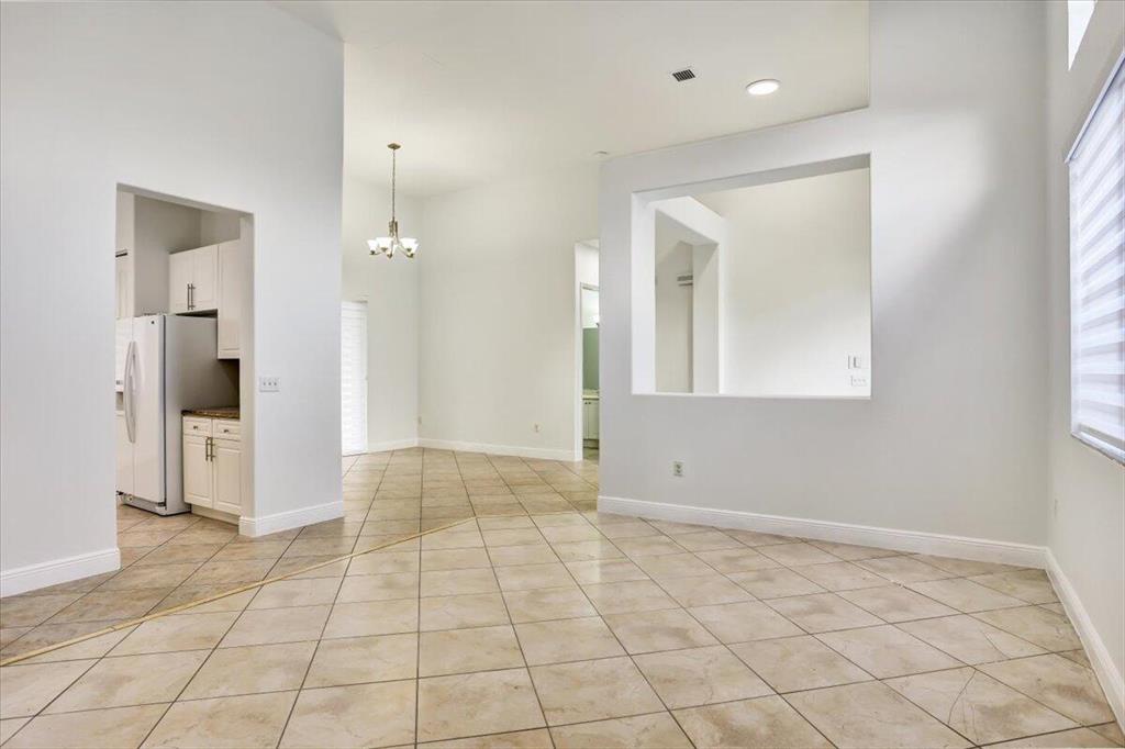 VIRGINIA ESTATES - Residential