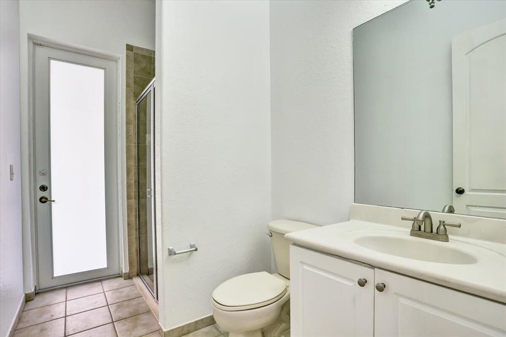 VIRGINIA ESTATES - Residential