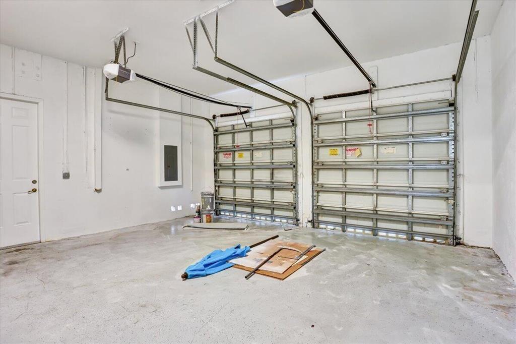 VIRGINIA ESTATES - Residential