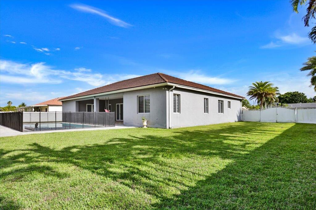 VIRGINIA ESTATES - Residential