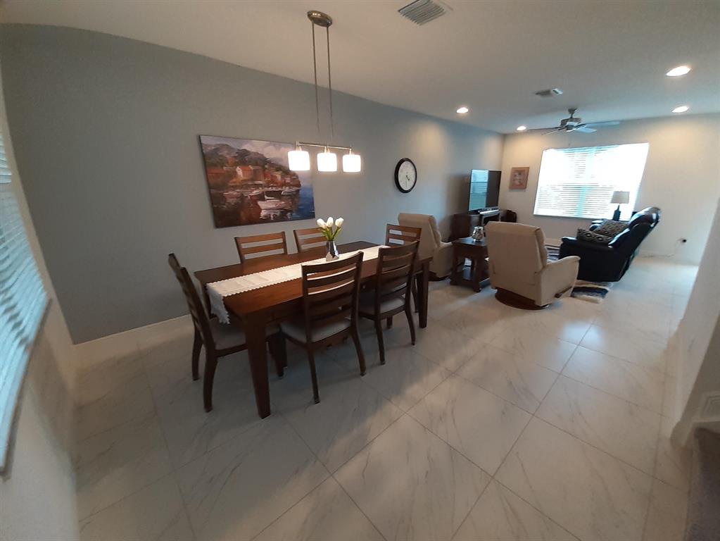 VIZCAYA FALLS PLAT 3 - Residential