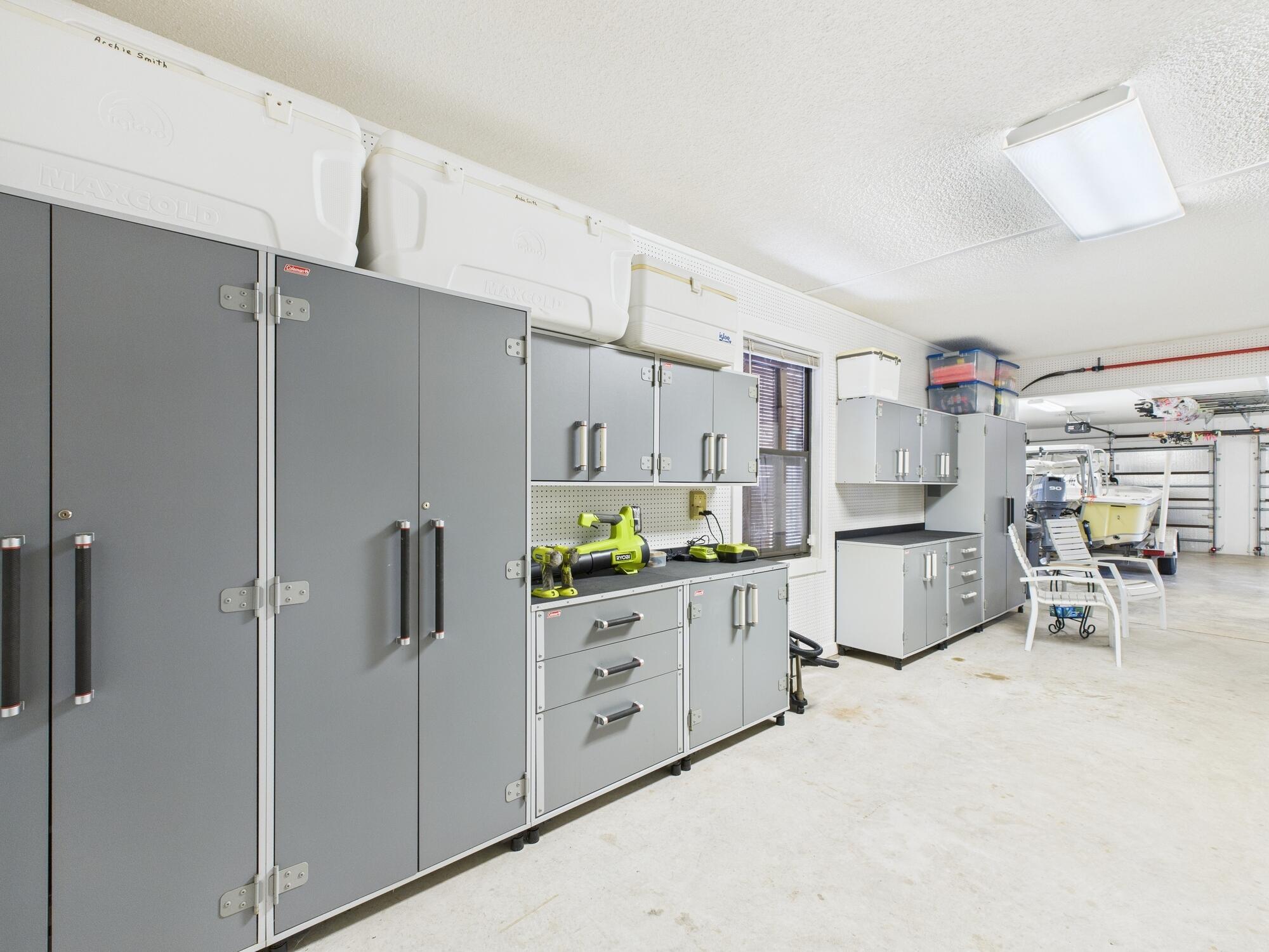 RIVER OAK ACRES - Residential