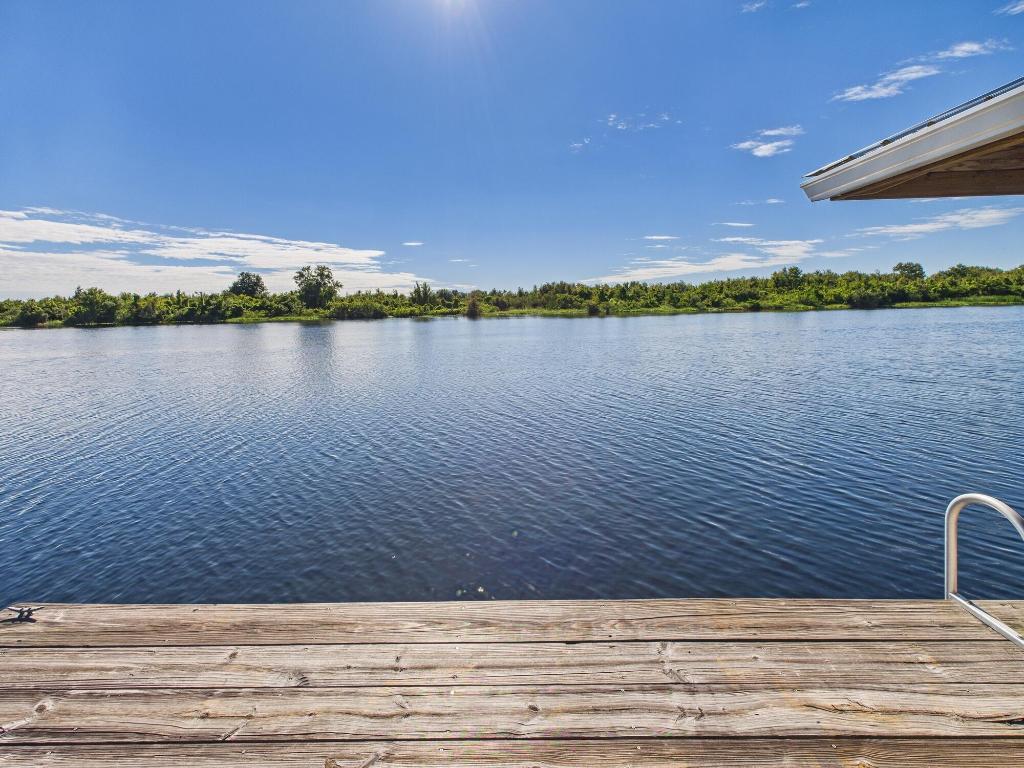 RIVER OAK ACRES - Residential