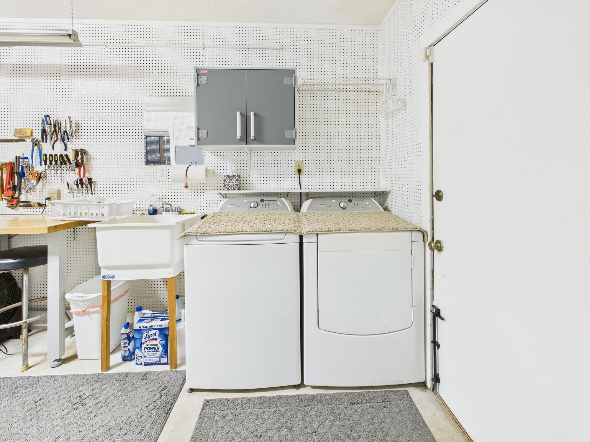 RIVER OAK ACRES - Residential