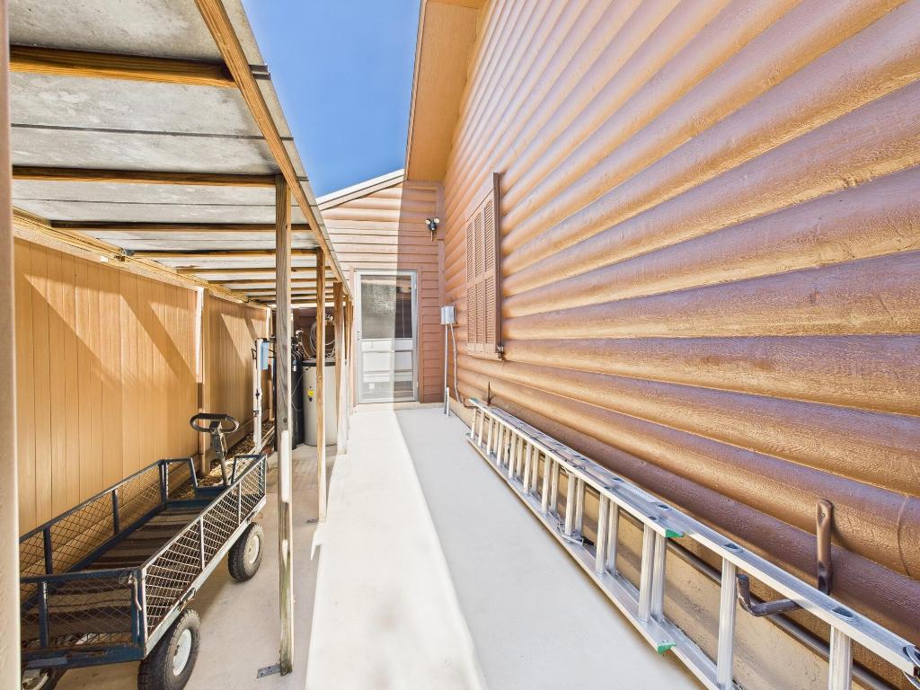 RIVER OAK ACRES - Residential