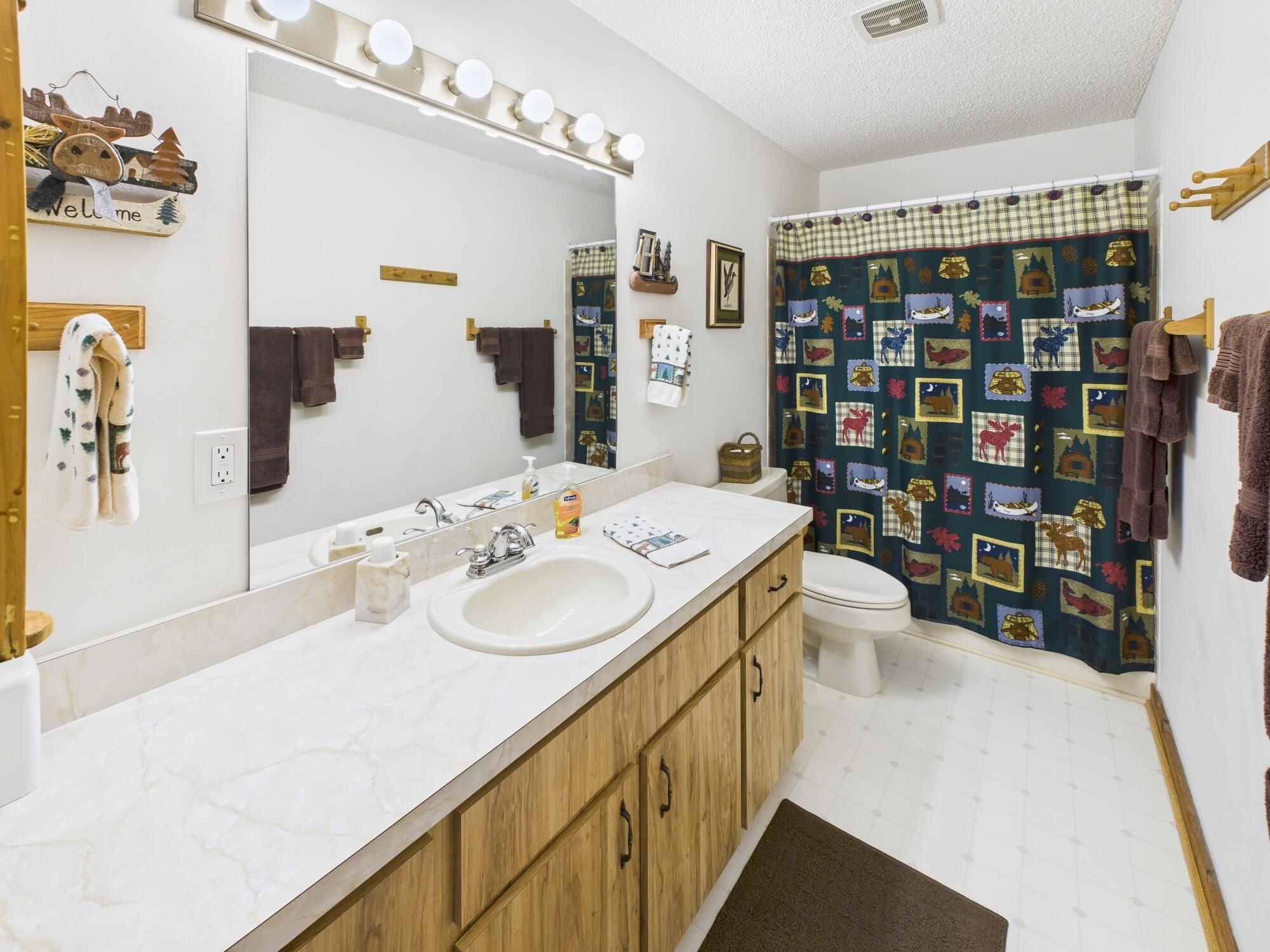 RIVER OAK ACRES - Residential