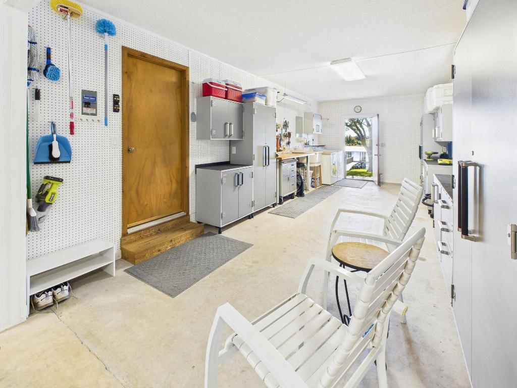 RIVER OAK ACRES - Residential