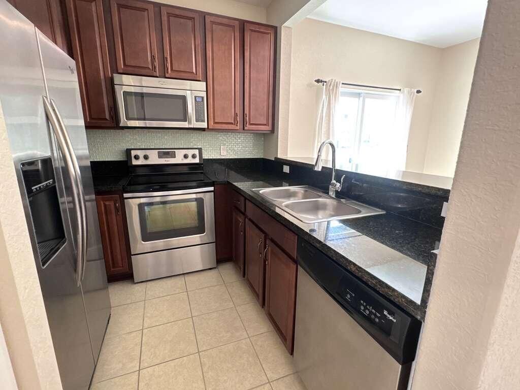 Photo of 169 Monterey Bay Drive, Boynton Beach, FL 33426 (MLS # B26012842)