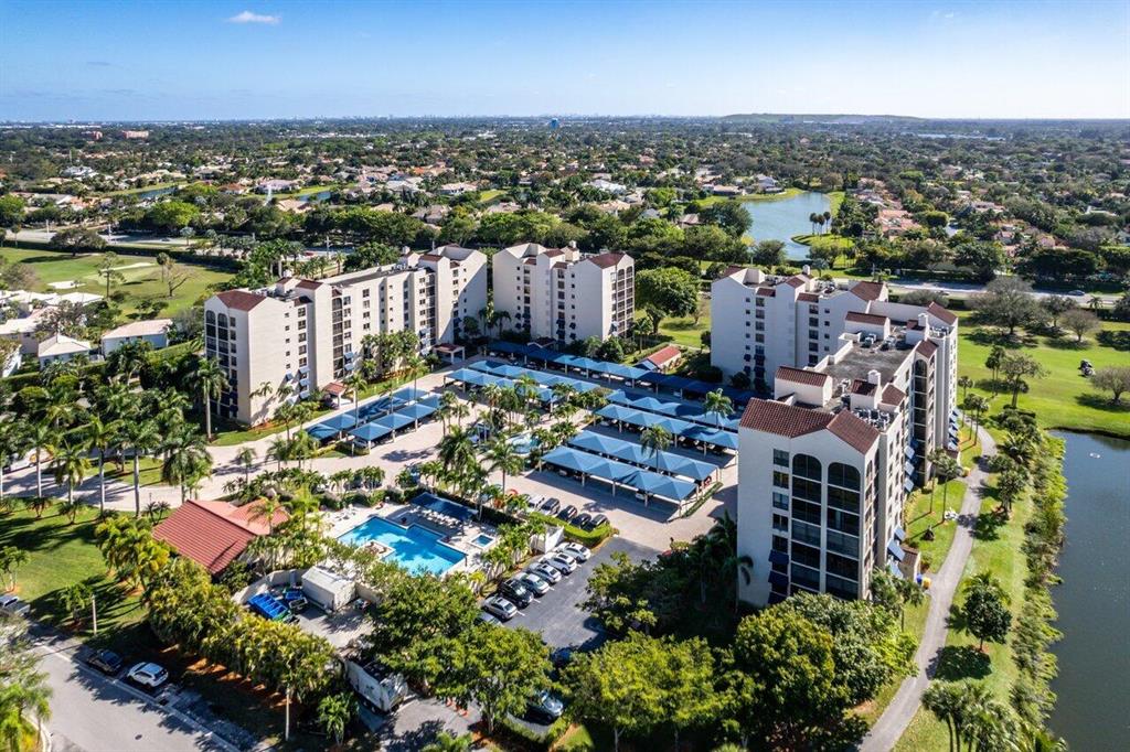 REGENCY AT BOCA POINTE - Residential