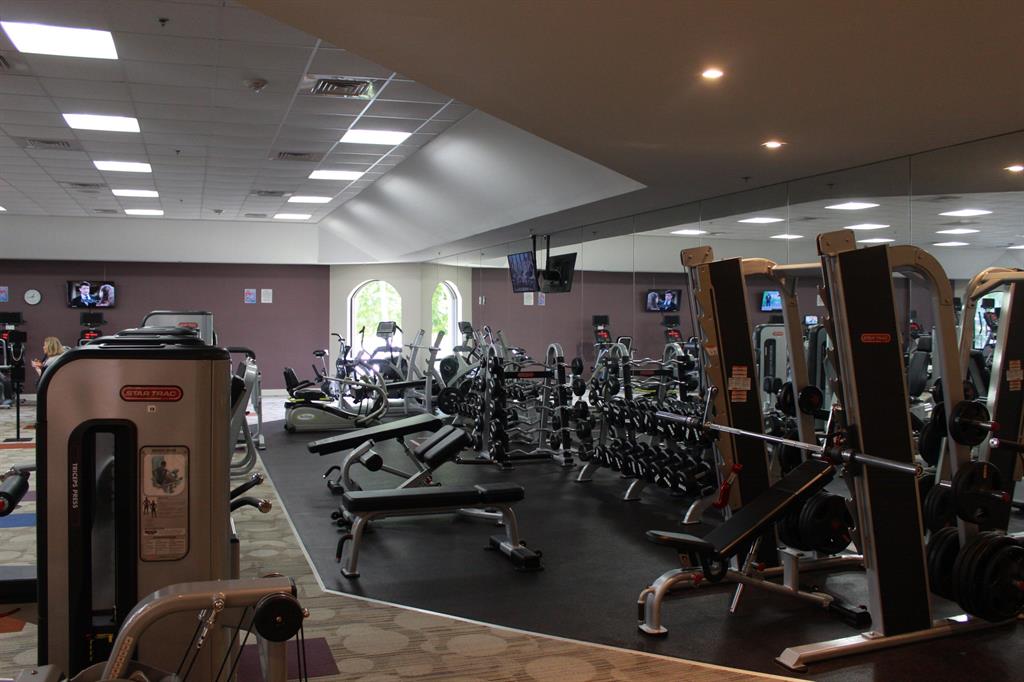 REGENCY AT BOCA POINTE - Residential