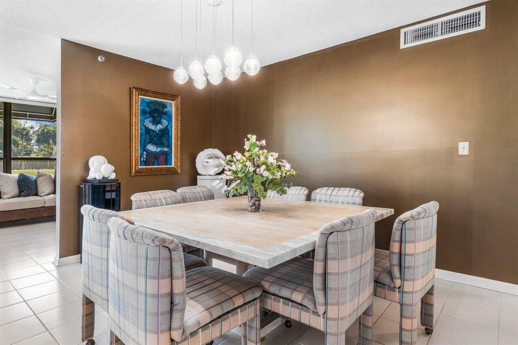 REGENCY AT BOCA POINTE - Residential