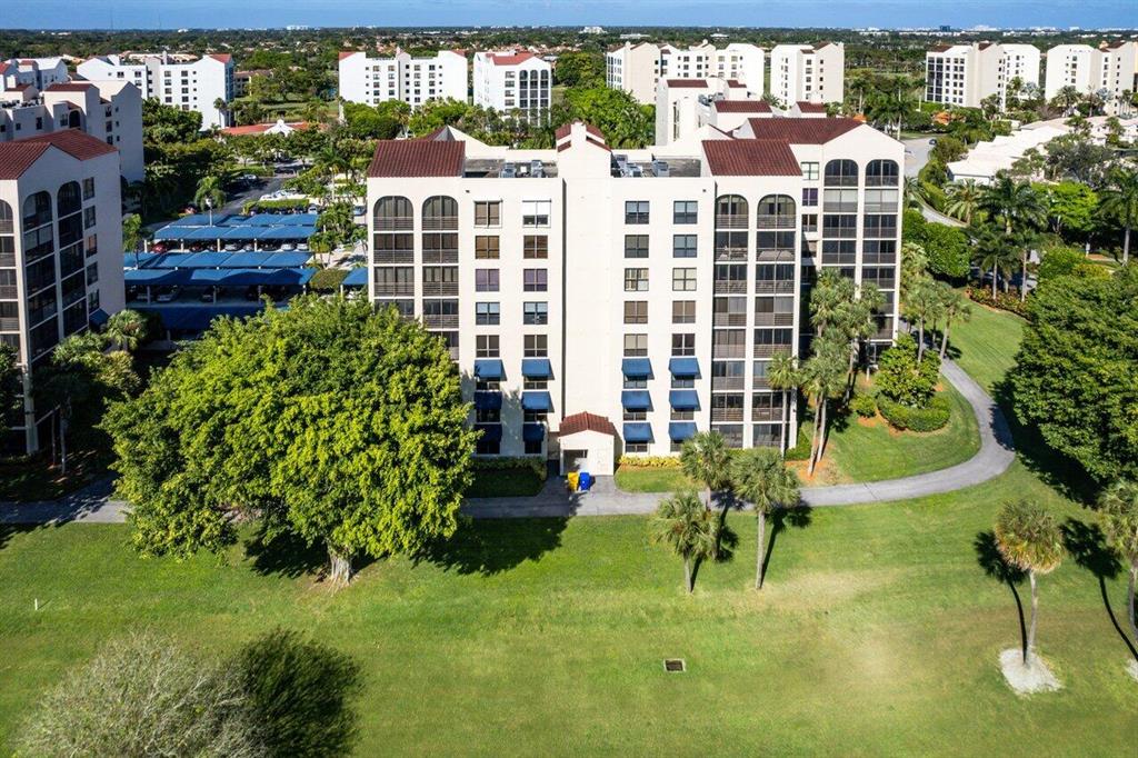REGENCY AT BOCA POINTE - Residential