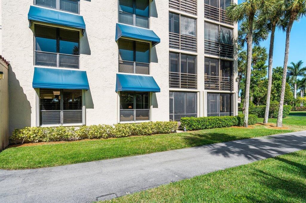 REGENCY AT BOCA POINTE - Residential