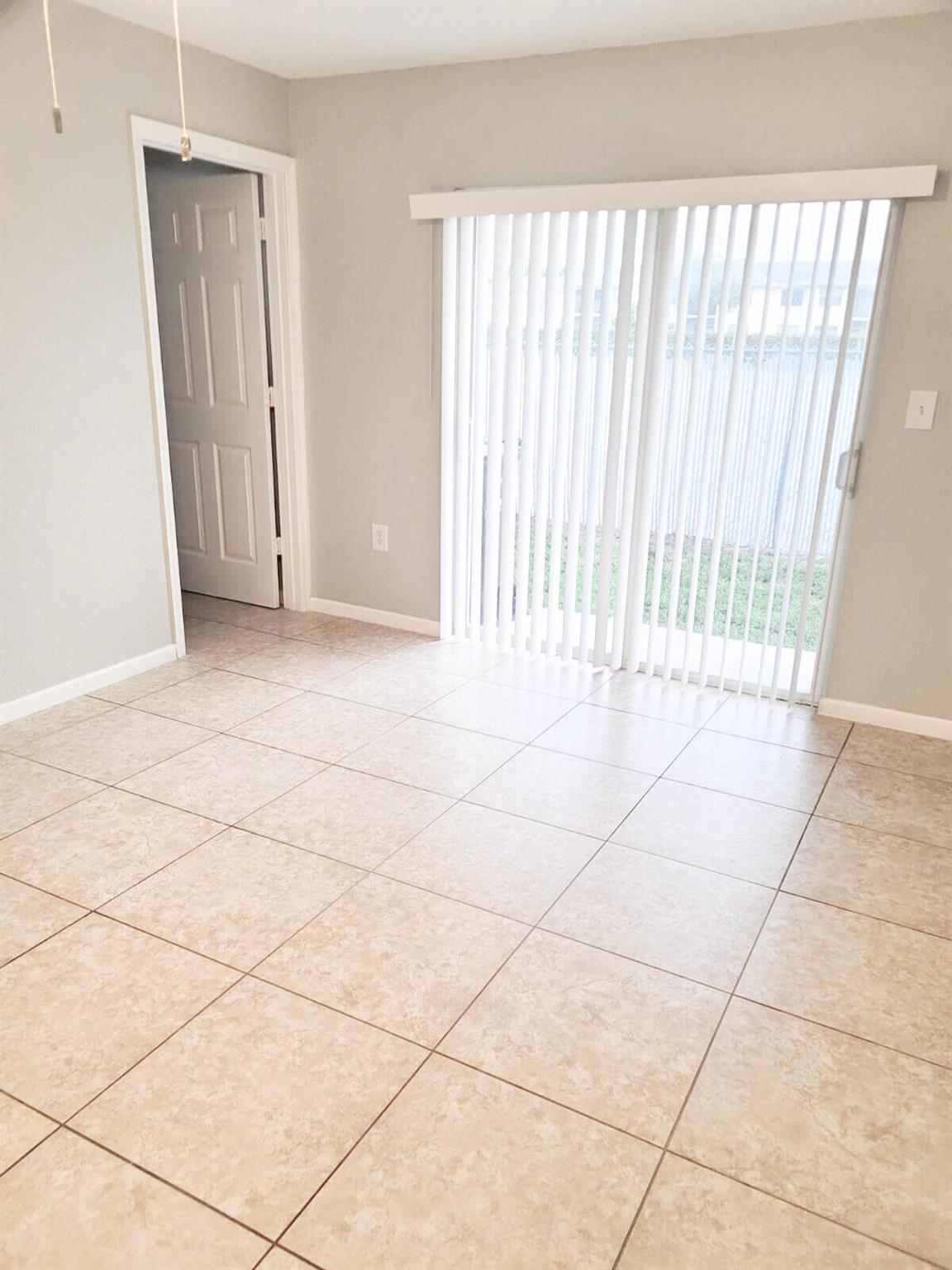 SOUTHRIDGE RD - Residential Lease
