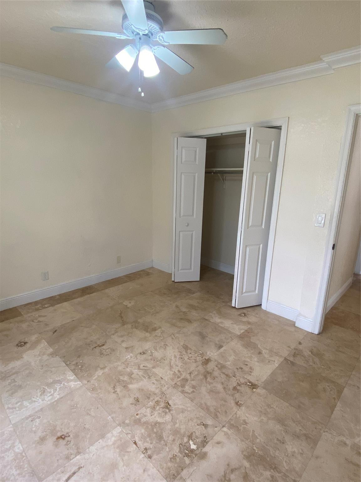 IMPERIAL POINT COLONNADES CONDO - Residential Lease