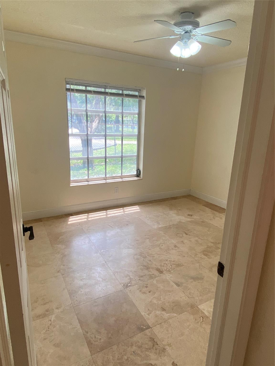 IMPERIAL POINT COLONNADES CONDO - Residential Lease