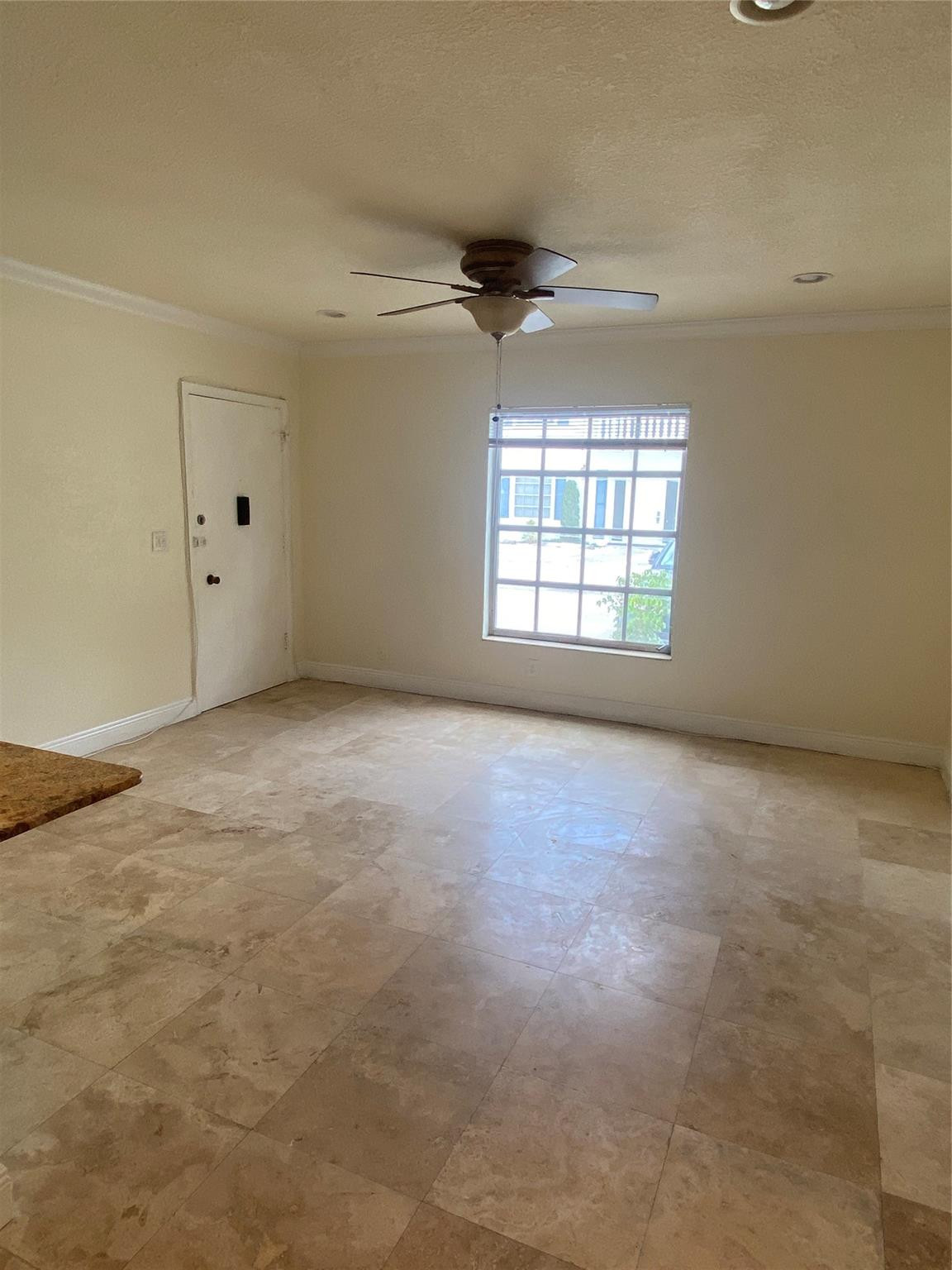 IMPERIAL POINT COLONNADES CONDO - Residential Lease