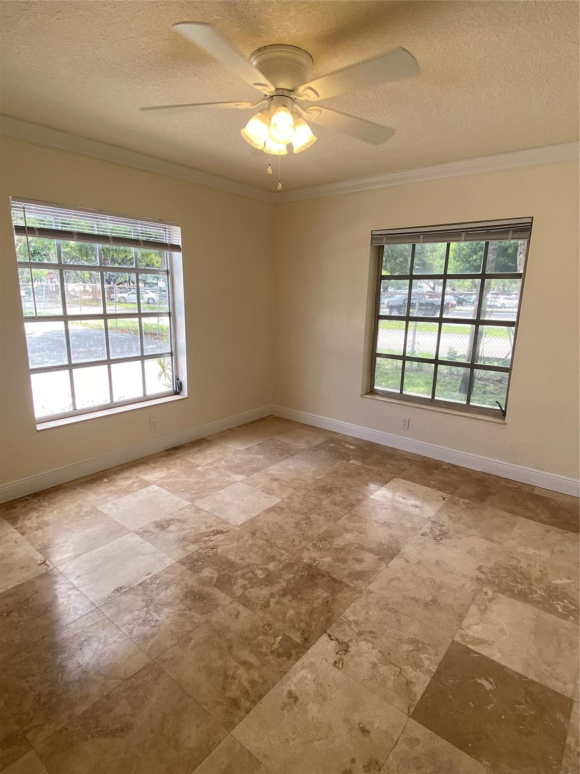 IMPERIAL POINT COLONNADES CONDO - Residential Lease