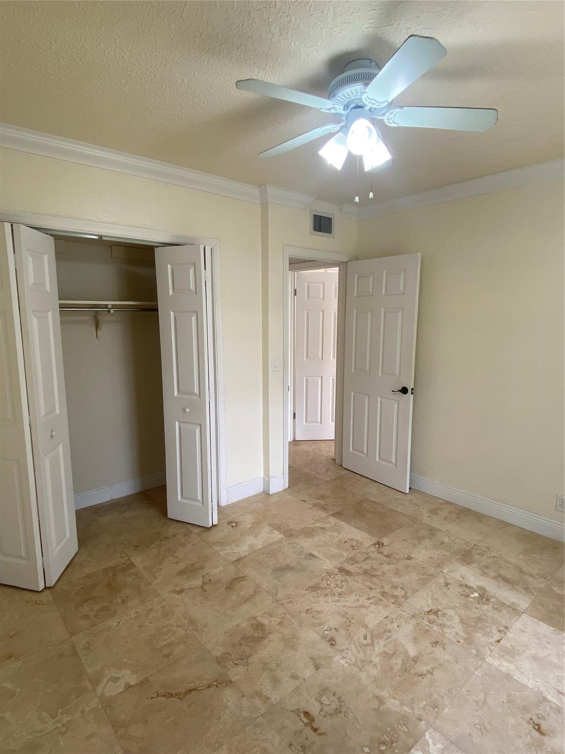 IMPERIAL POINT COLONNADES CONDO - Residential Lease