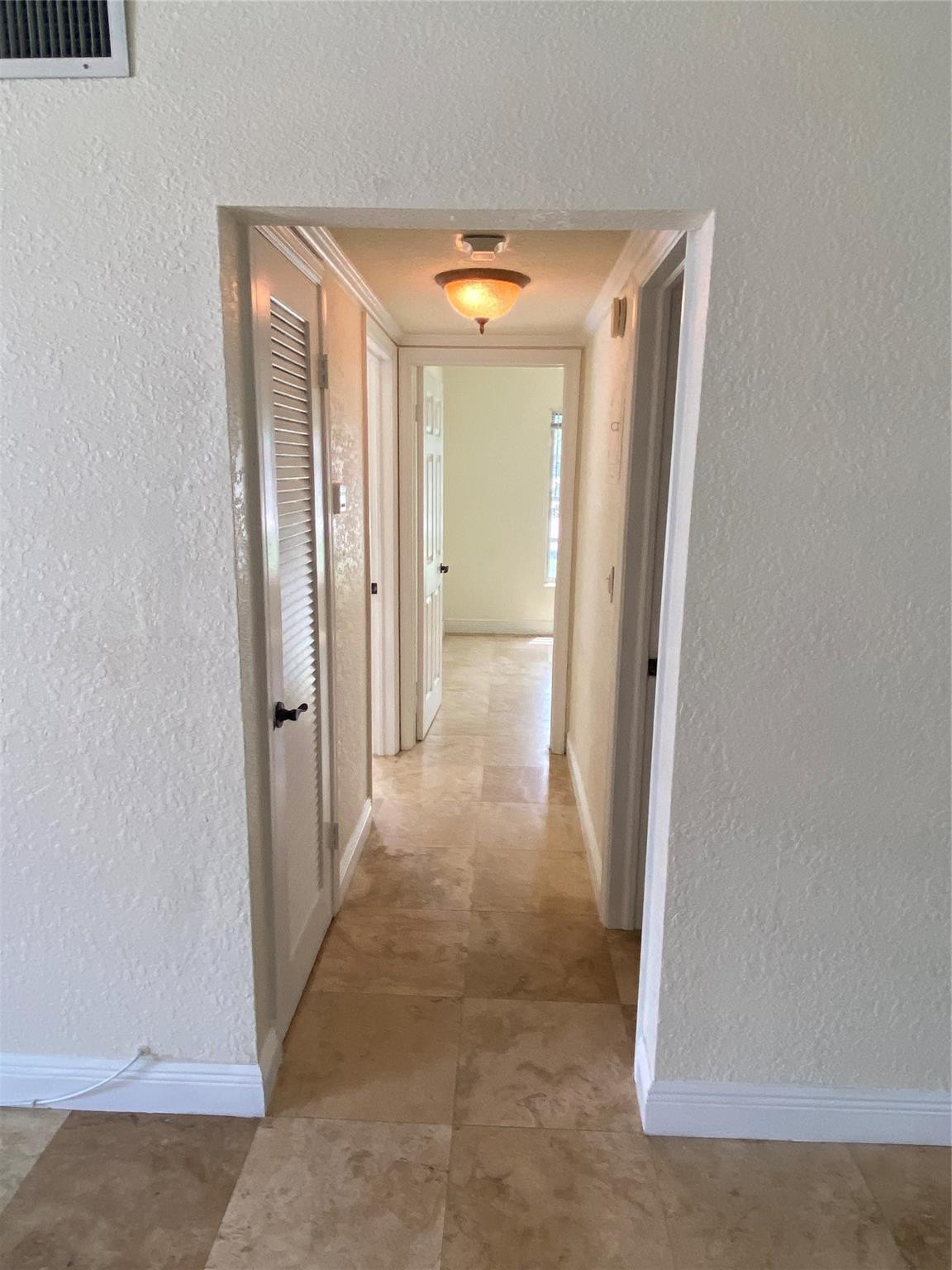IMPERIAL POINT COLONNADES CONDO - Residential Lease
