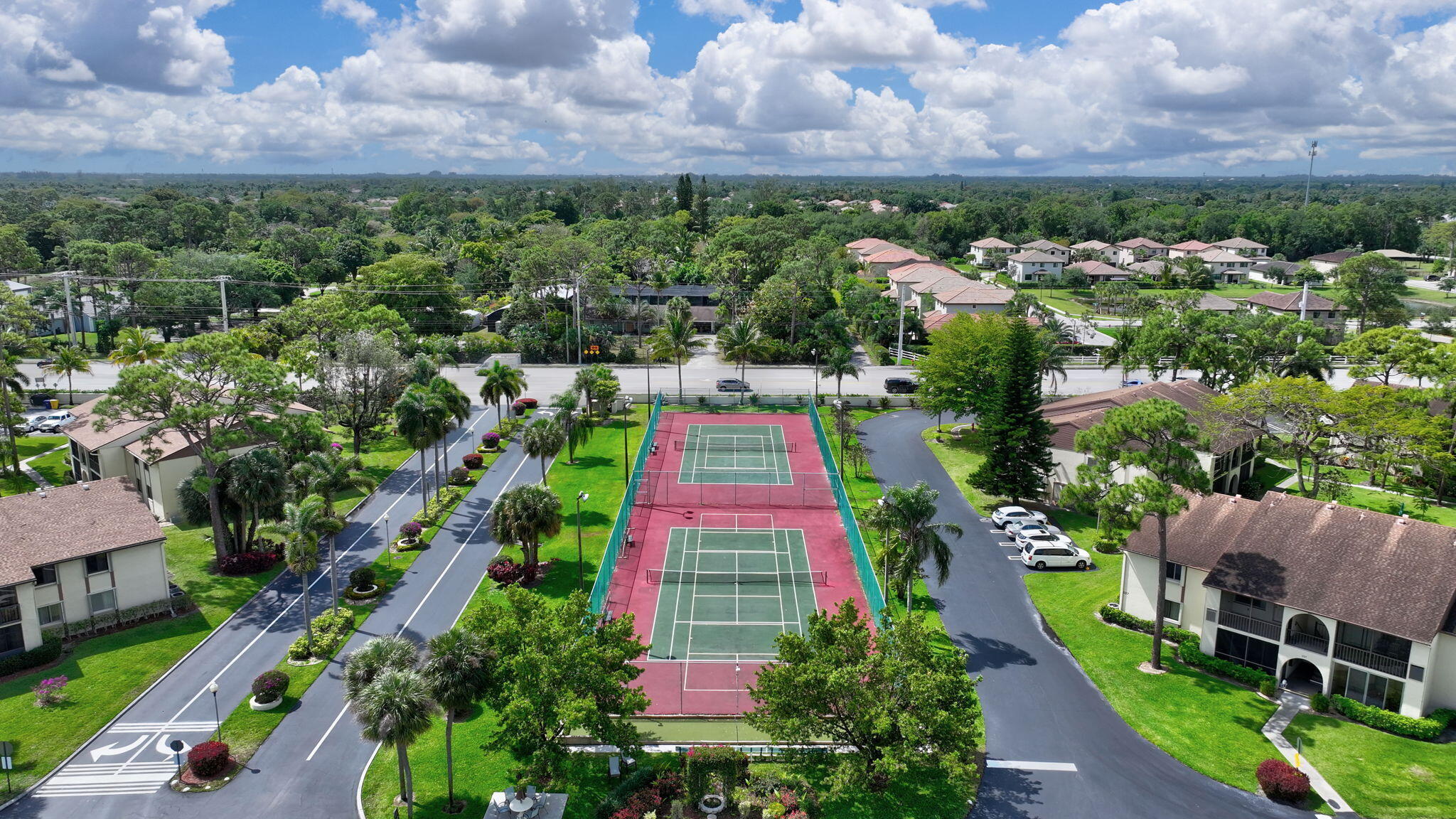 PINE RIDGE SOUTH III CONDO - Residential