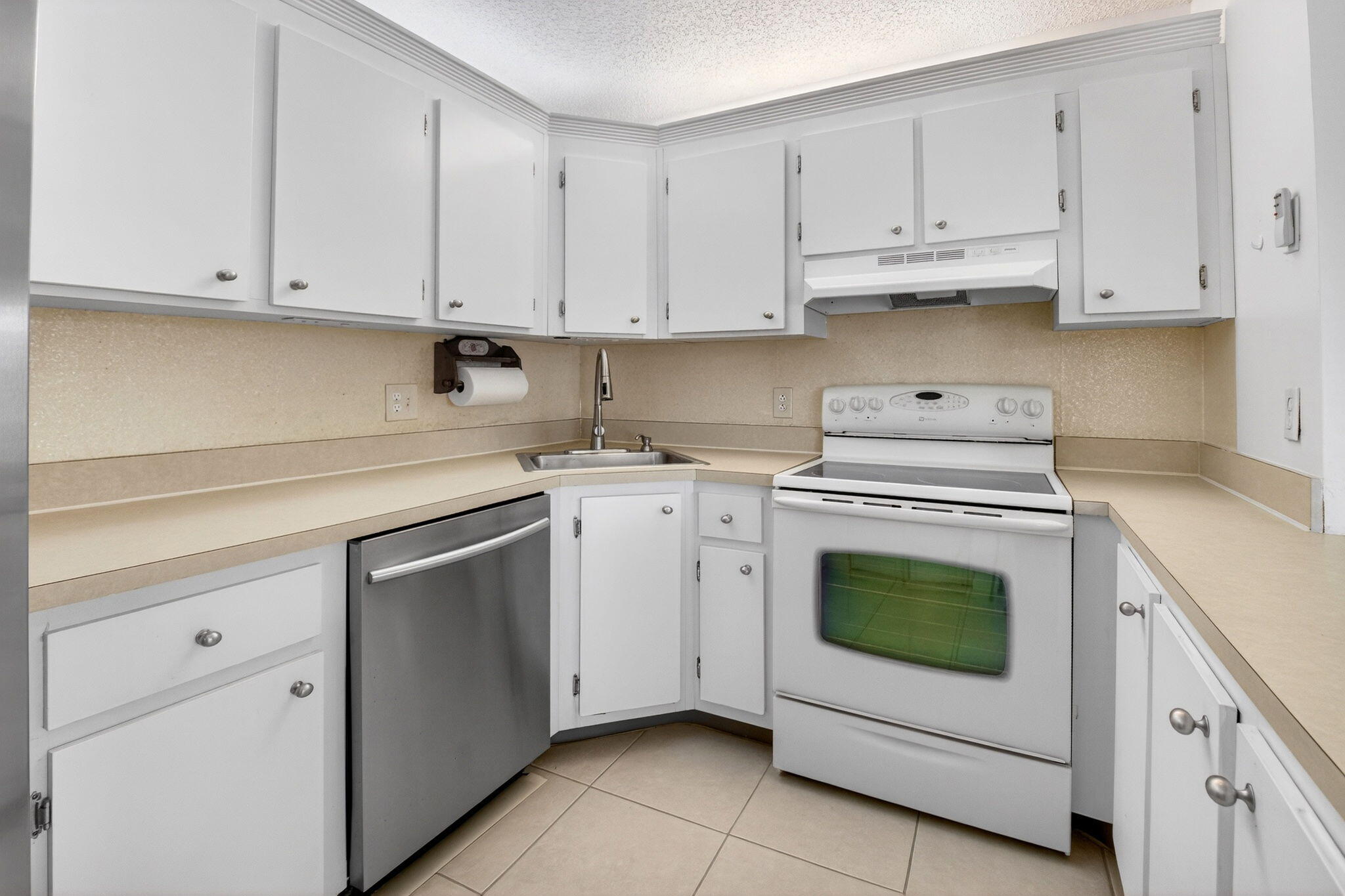 PINE RIDGE SOUTH III CONDO - Residential